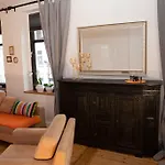 Apartmenthaus Lorbach * זולינגן
