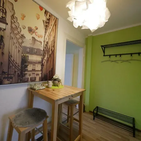 Apartmenthaus Lorbach * Solingen