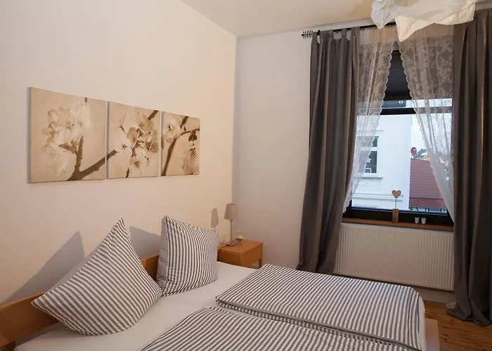 Apartmenthaus Lorbach * Solingen